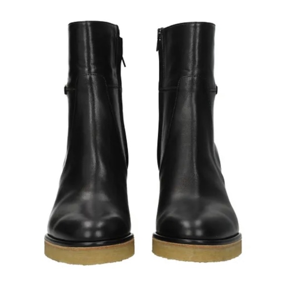 Brand new authentic Celine Boots - size 39 - Picture 9 of 10